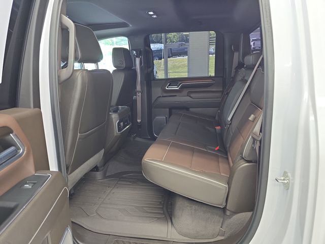 2024 Gmc Sierra 3500 HD Denali photo 9