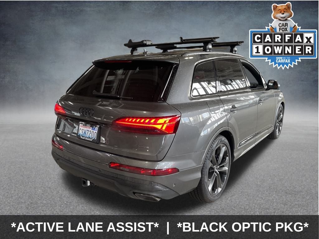 2025 Audi Q7 55 Prestige photo 3