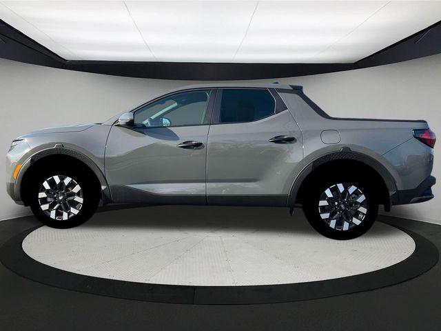 2026 Hyundai Santa Cruz SE photo 3