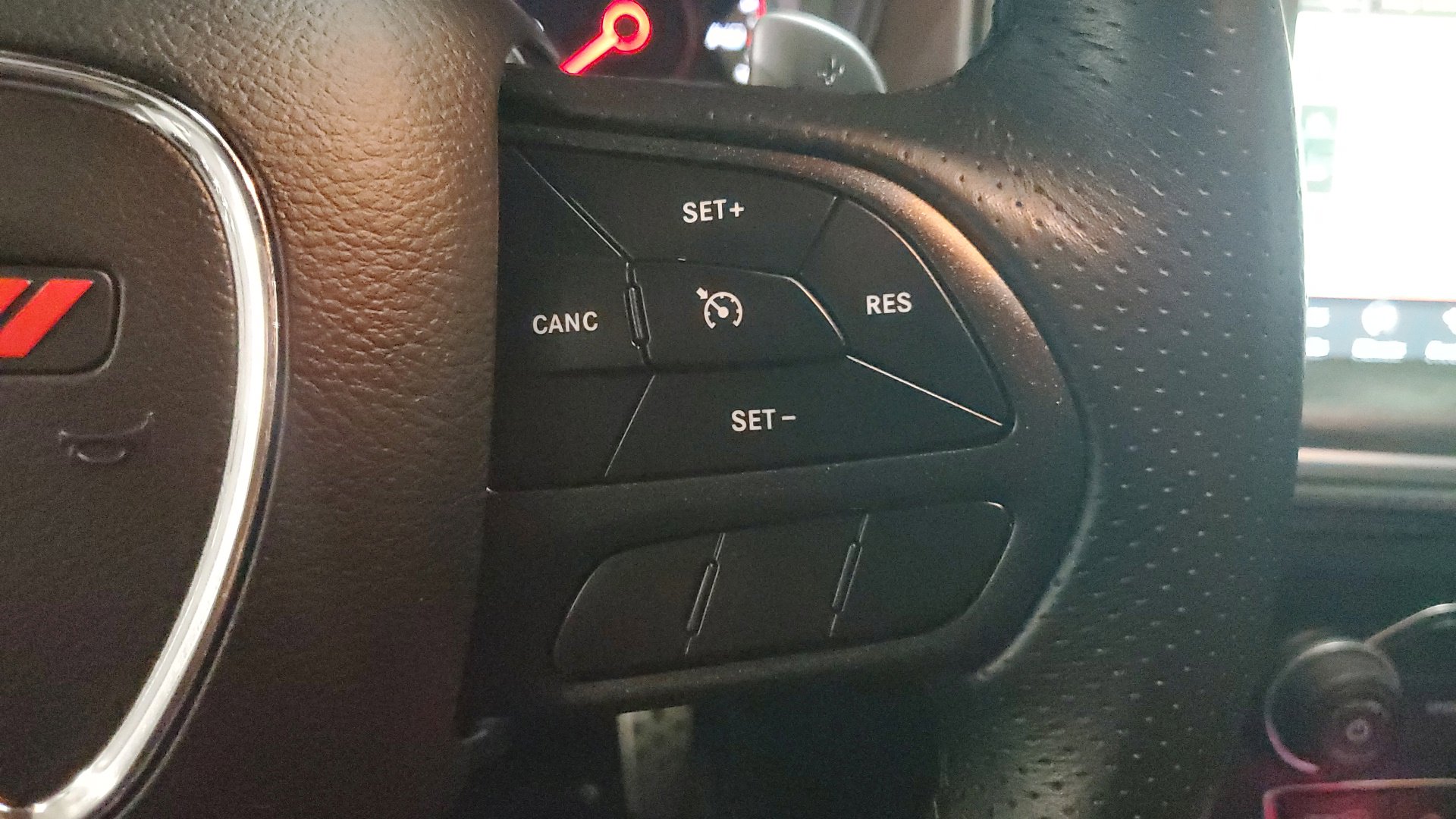 2022 Dodge Charger R/T photo 28