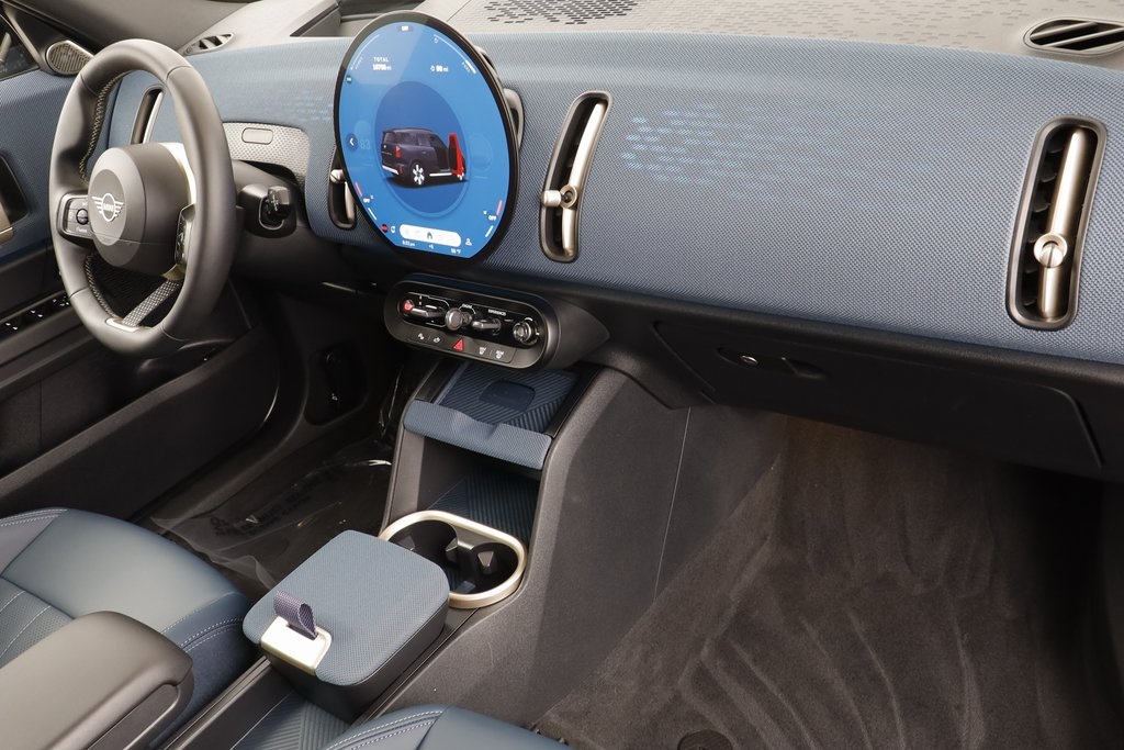 2025 Mini Countryman S ALL4 photo 17
