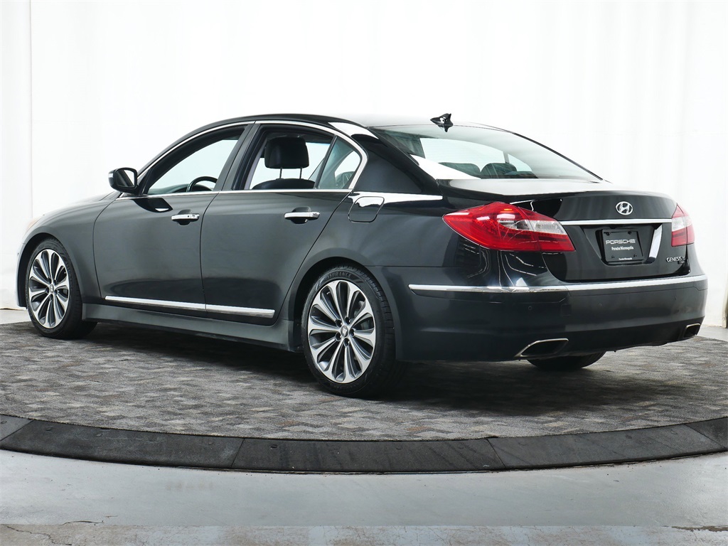 2013 Hyundai Genesis Premium 3.8 5.0 R-Spec photo 2