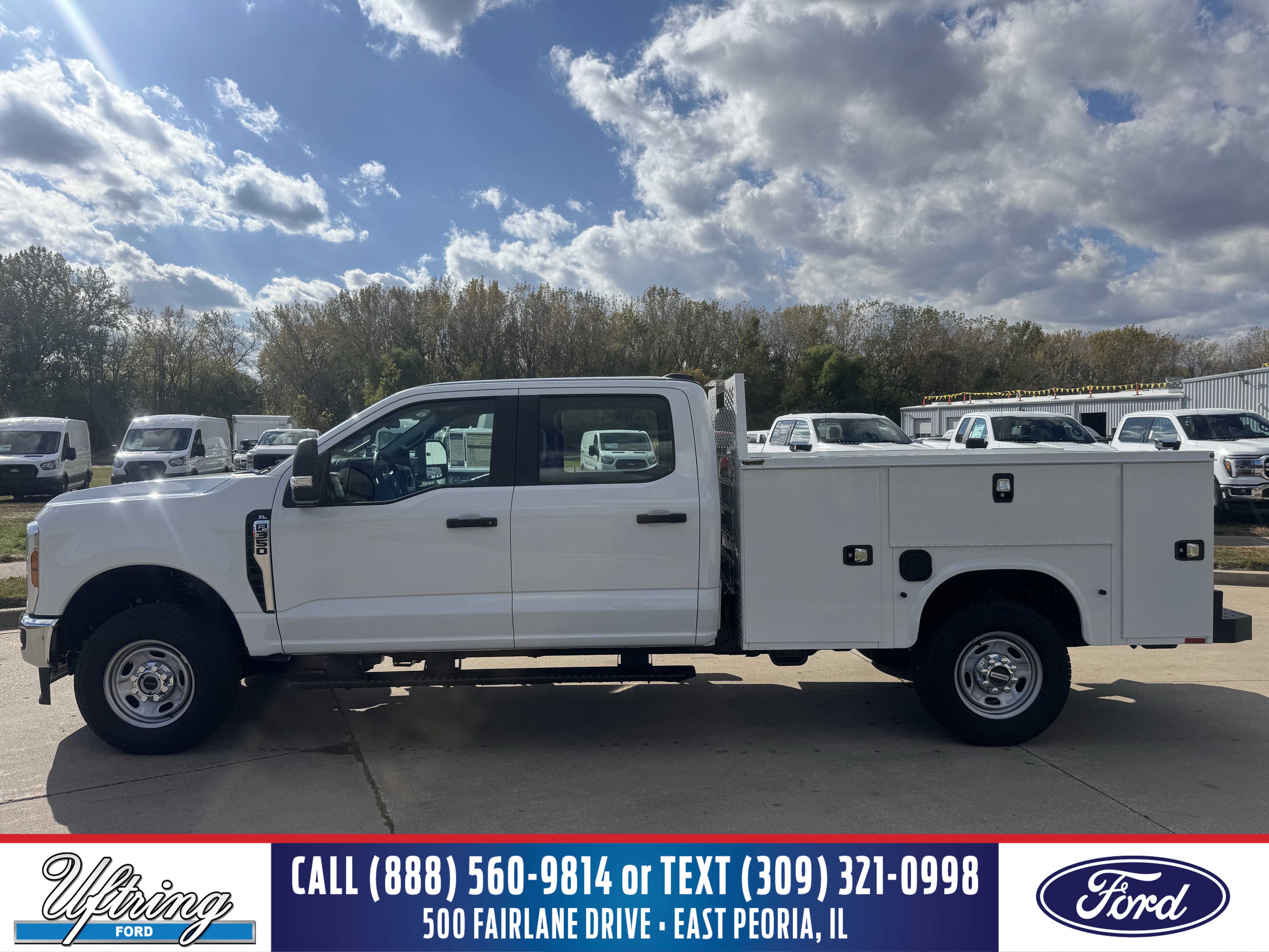 2026 Ford F-350 Super Duty XL's photo
