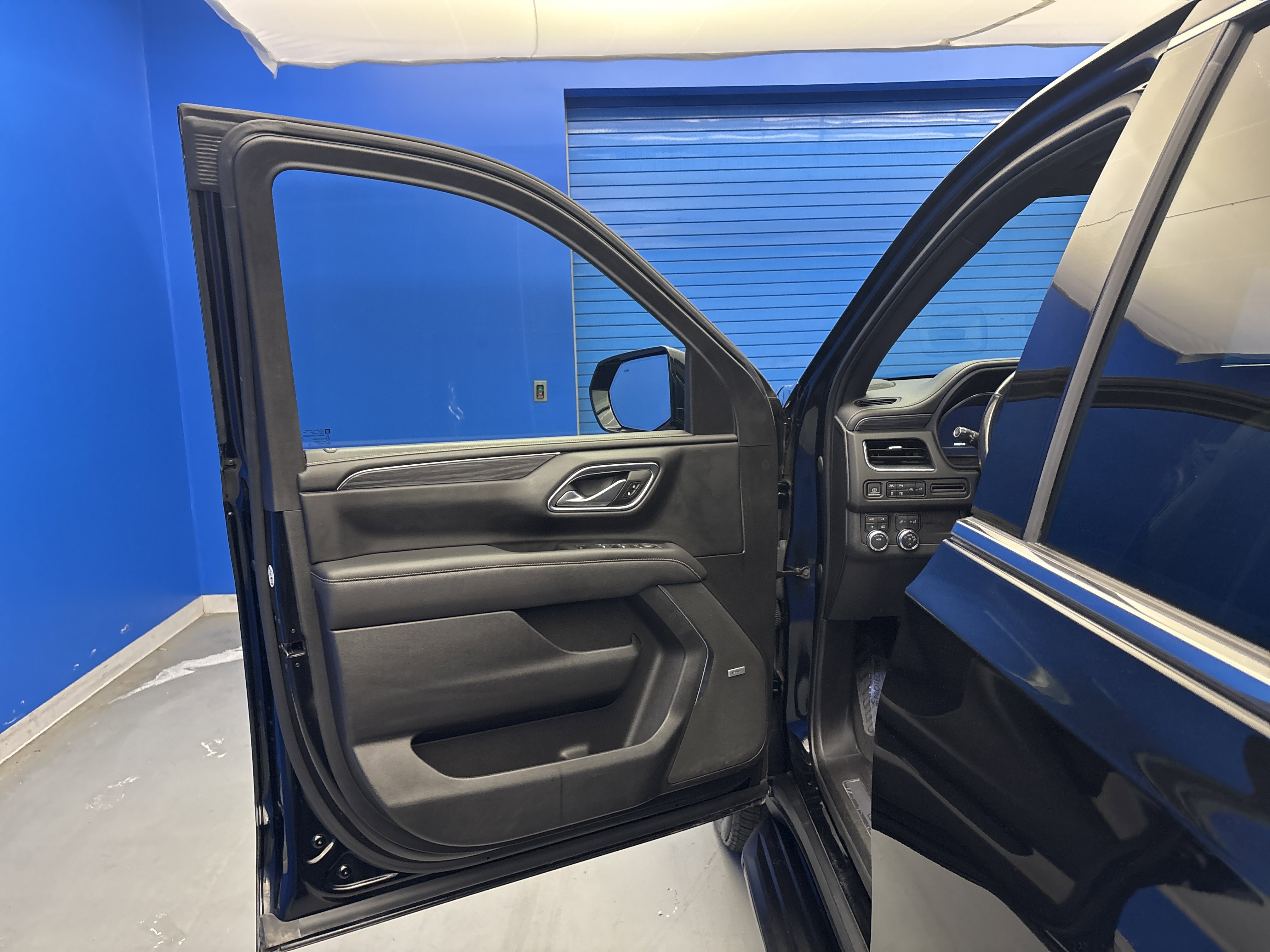 2022 Gmc Yukon SLT photo 4