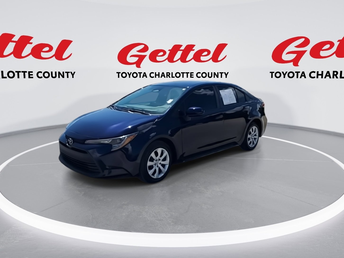 2025 Toyota Corolla LE photo 4