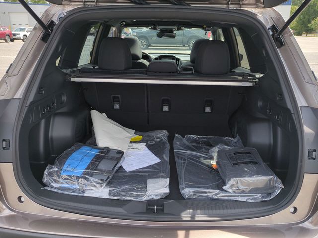 2025 Subaru Forester Premium Base photo 27