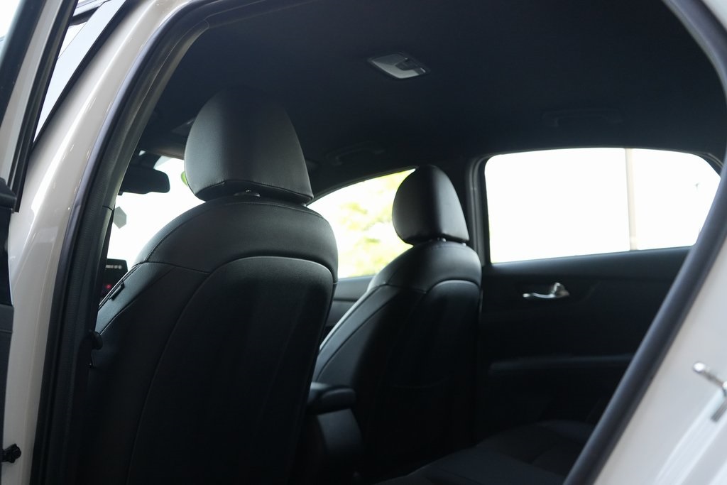 2023 Kia Forte GT-Line photo 30