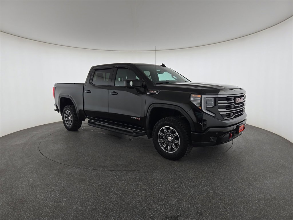 2024 GMC Sierra AT4's photo