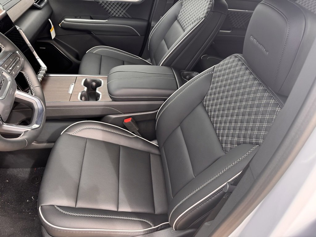 2026 Gmc Acadia Denali photo 8