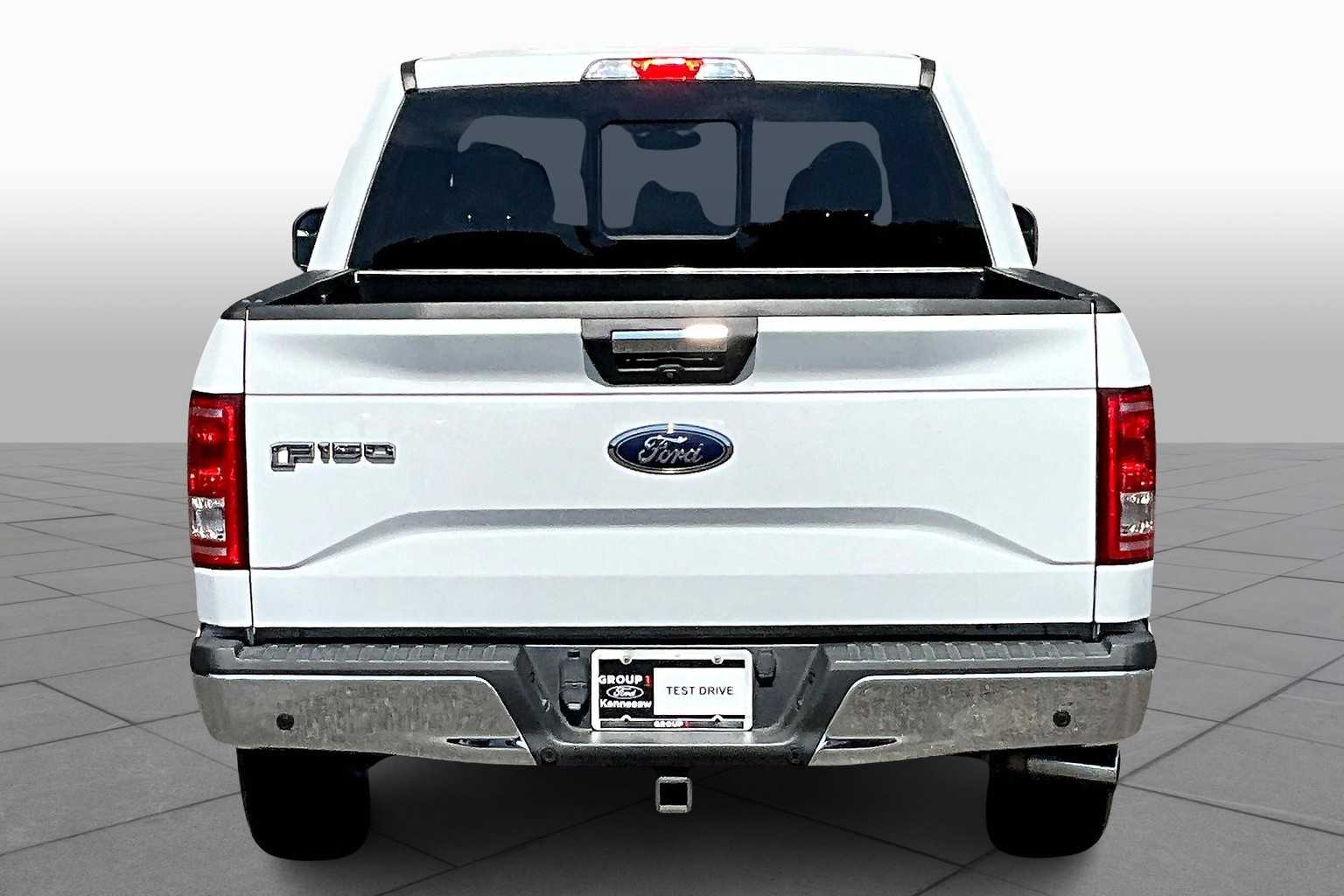 2016 Ford F-150 XLT photo 4