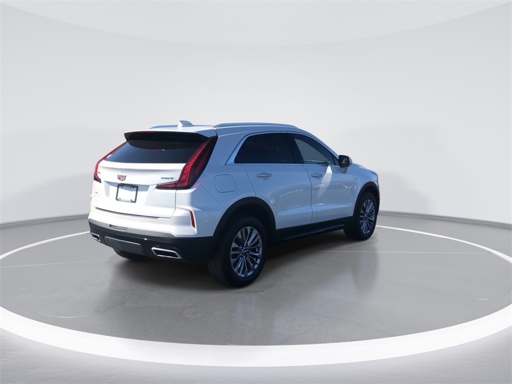 2024 Cadillac XT4 Premium Luxury photo 8
