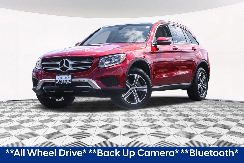 2019 Mercedes Benz GLC 300 4MATIC photo 2
