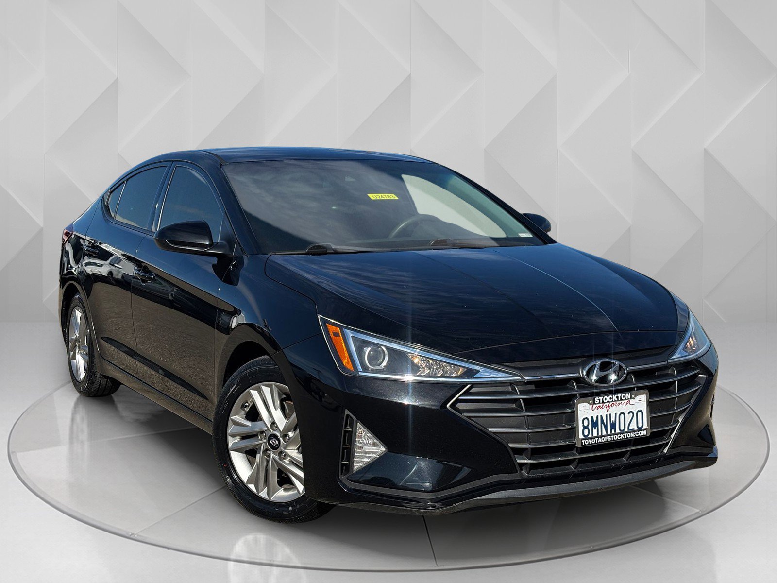 2020 Hyundai Elantra SEL photo 4