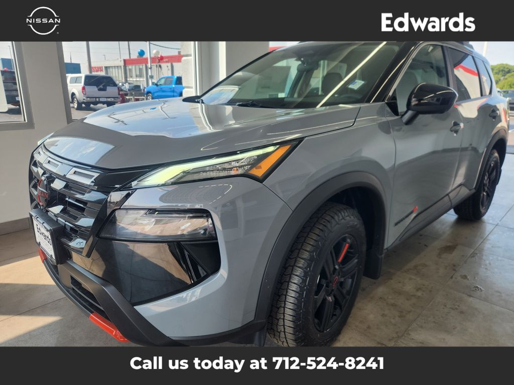 2026 Nissan Rogue SV photo 3