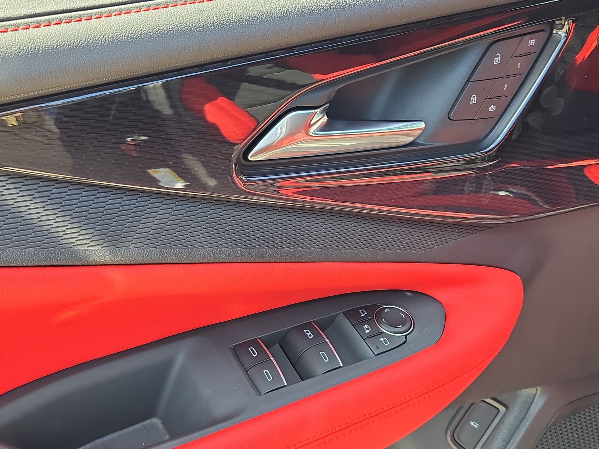 2025 Chevrolet Blazer EV RS photo 25