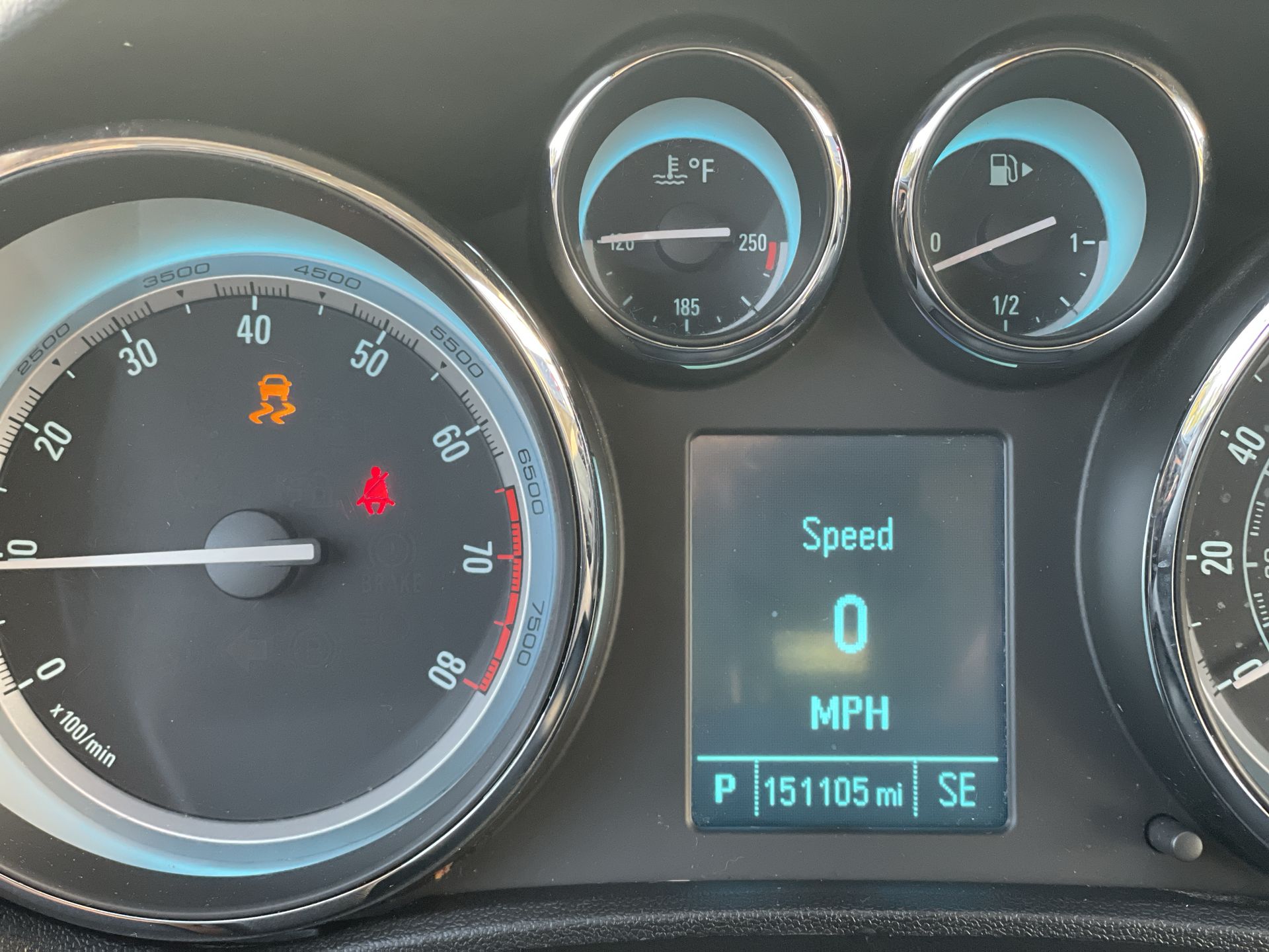 2014 Buick Verano Convenience photo 44