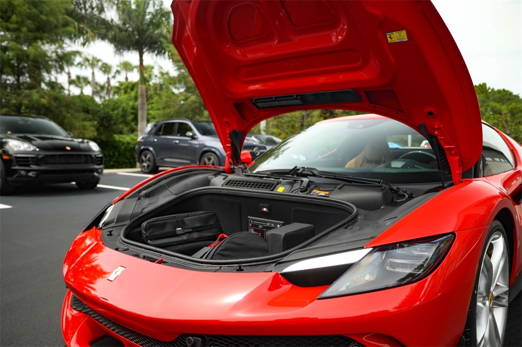 2025 Ferrari 296 GTB photo 18