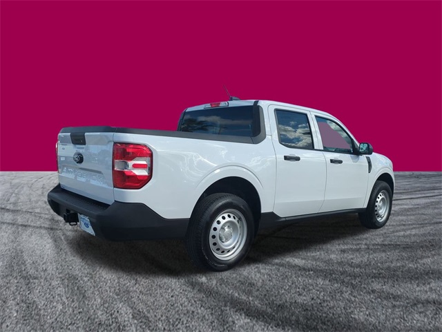 2025 Ford Maverick XL photo 2
