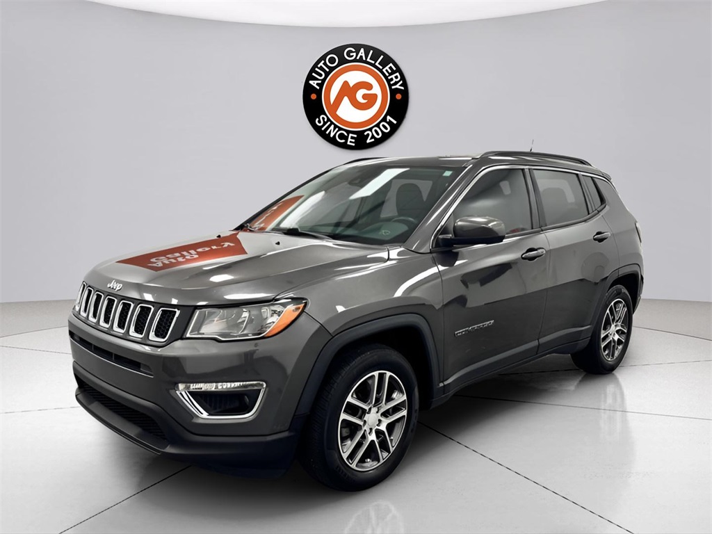 2020 Jeep Compass Latitude photo 3