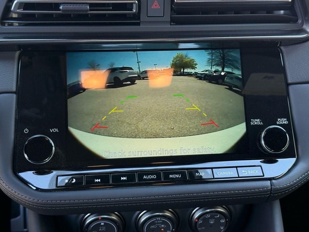 New 2025 White Nissan NISMO image 9