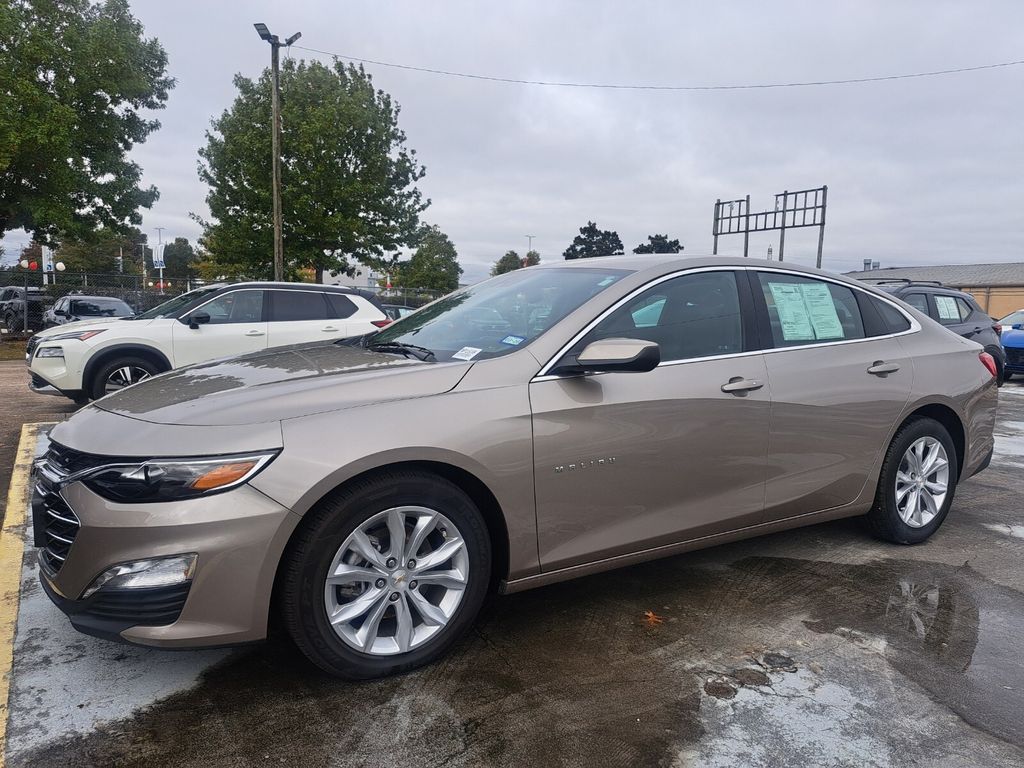 2024 Chevrolet Malibu 1LT's photo
