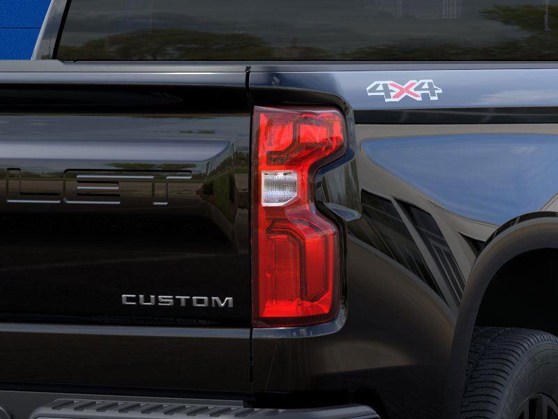 2026 Chevrolet Silverado 1500 Custom photo 10
