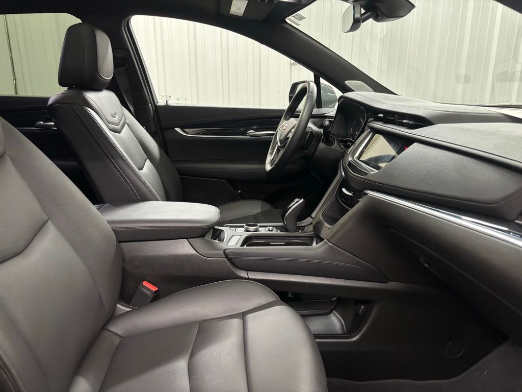 2025 Cadillac XT5 Premium Luxury photo 24