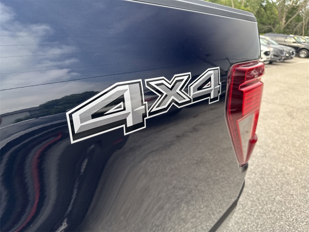 2025 Ford F-150 XLT photo 14