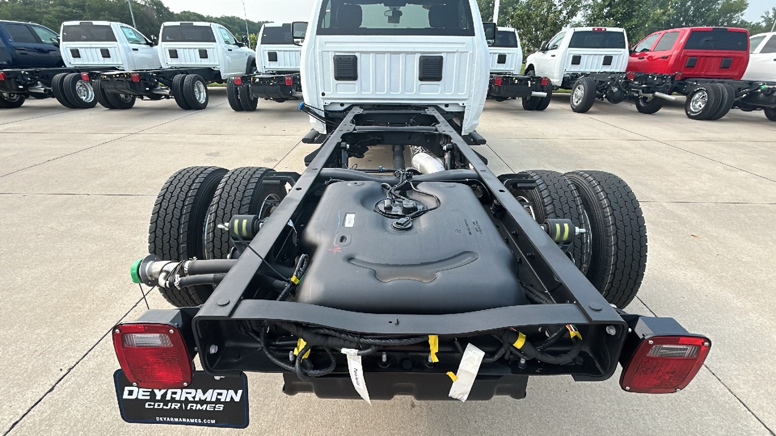 2024 Ram 5500 Tradesman photo 4