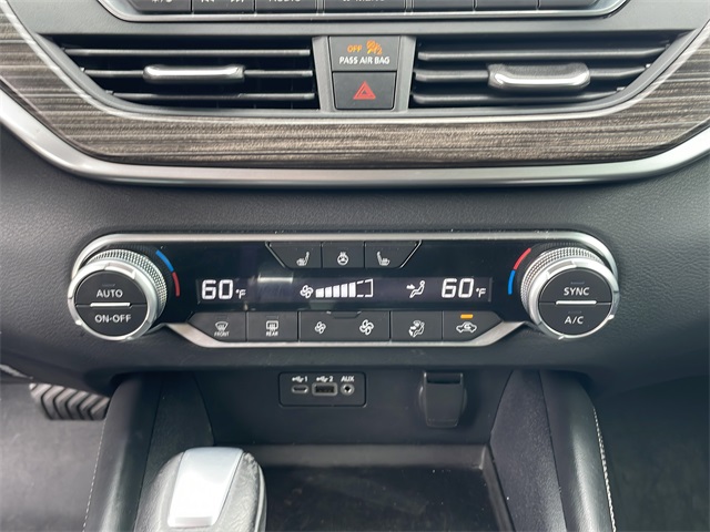 2019 Nissan Altima 2.5 Platinum photo 26