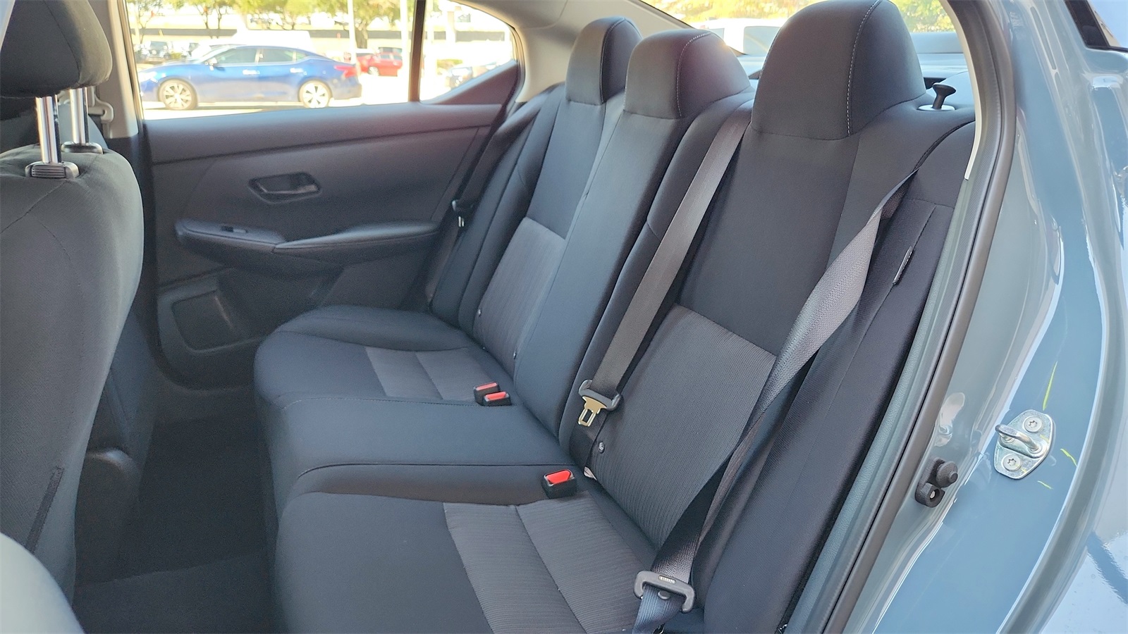 2025 Nissan Sentra SV photo 20