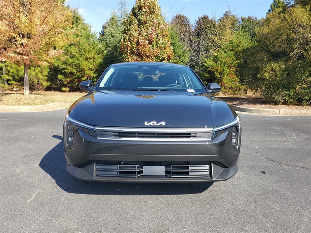 2025 Kia K4 LXS photo 2