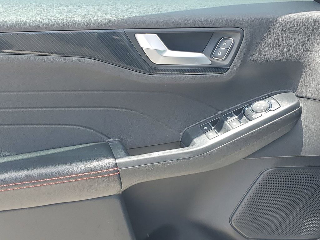 2023 Ford Escape photo 37