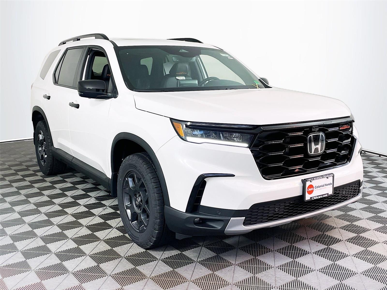 2025 Honda Pilot TrailSport's photo