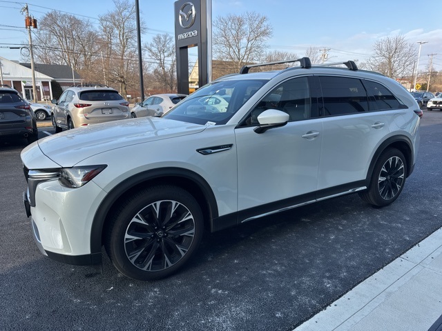 2024 Mazda CX-90 Premium Plus photo 3