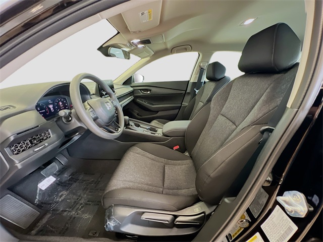 2025 Honda Accord LX photo 20