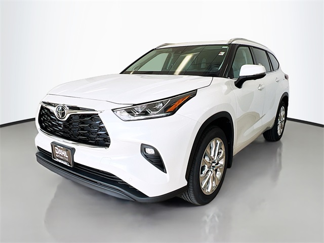 2025 Toyota Highlander Limited photo 37