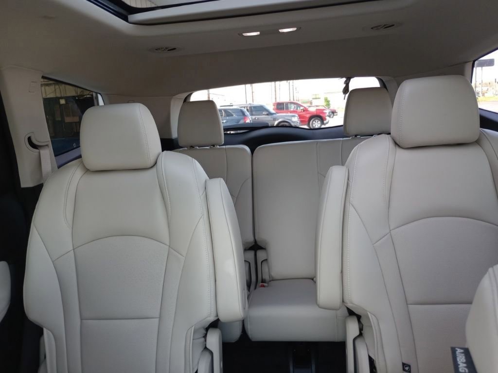 2023 Buick Enclave Essence photo 38