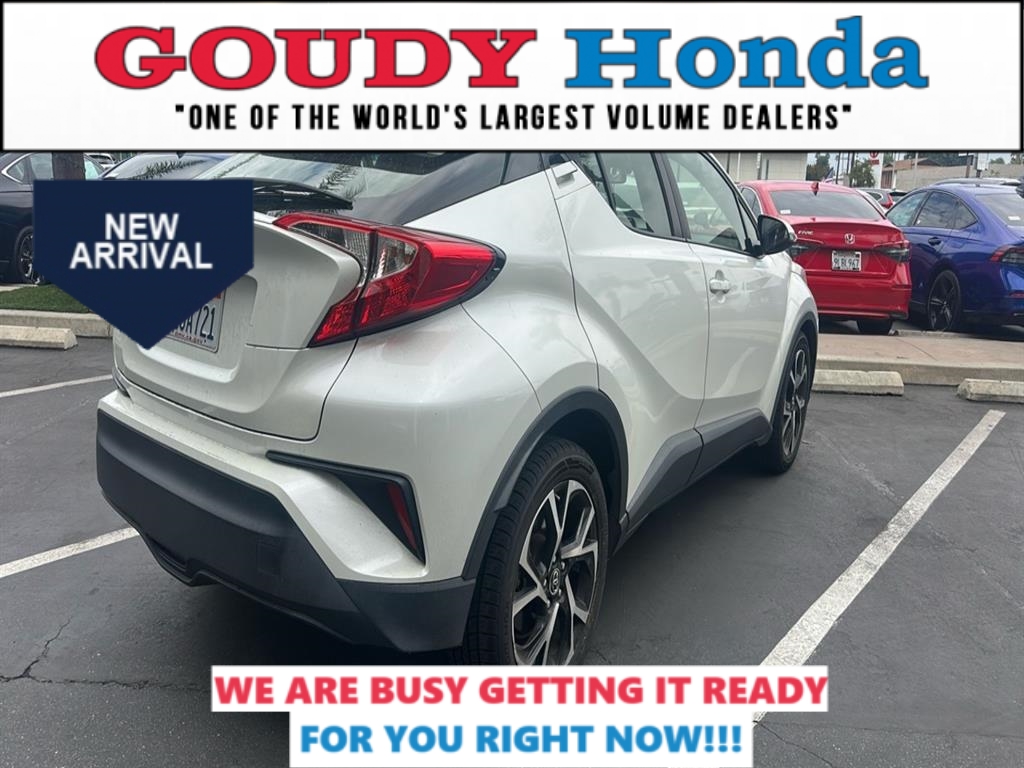 2019 Toyota C-HR XLE Limited photo 2
