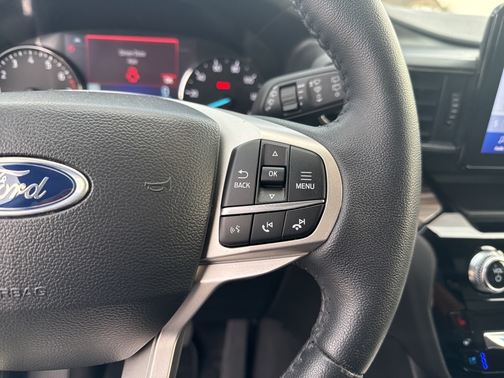 2023 Ford Explorer Limited photo 9