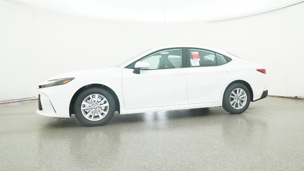 2026 Toyota Camry LE photo 21