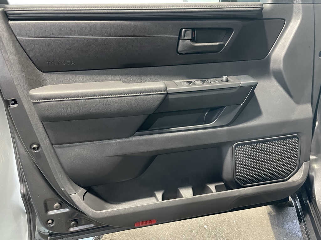 2025 Toyota Tundra SR photo 21