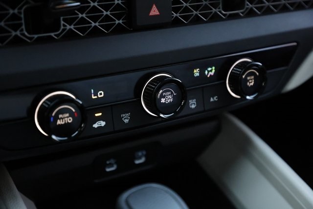 2025 Honda Accord LX photo 31