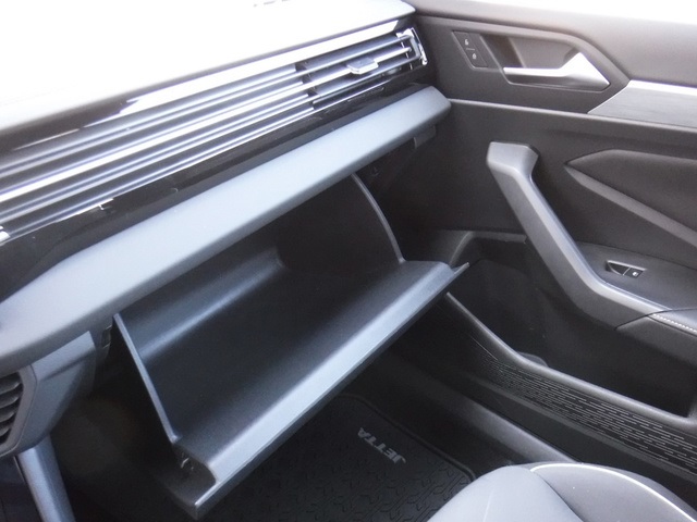 2025 Volkswagen Jetta 1.5T Sport photo 20