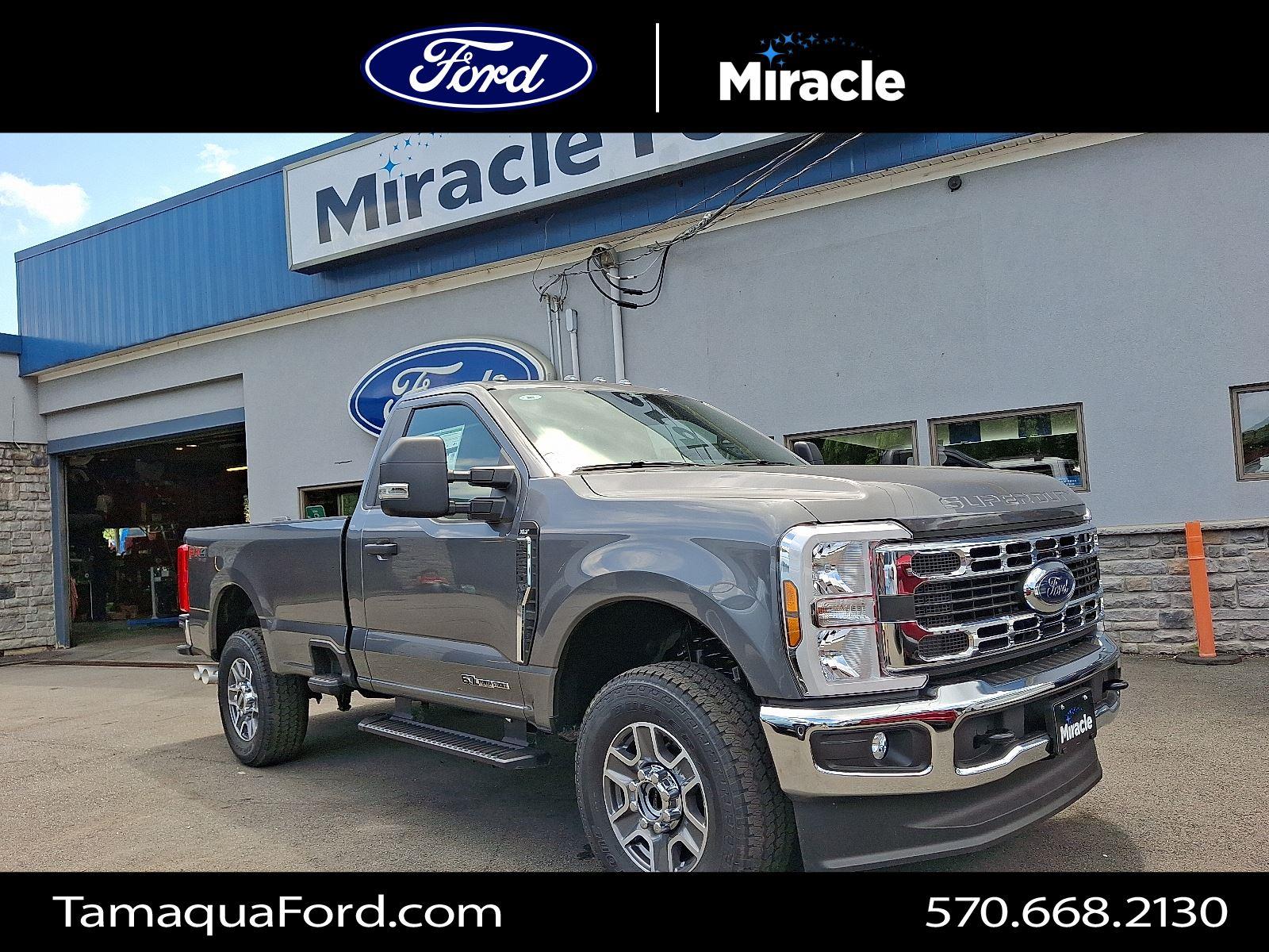 2025 Ford F-250 Super Duty XLT's photo