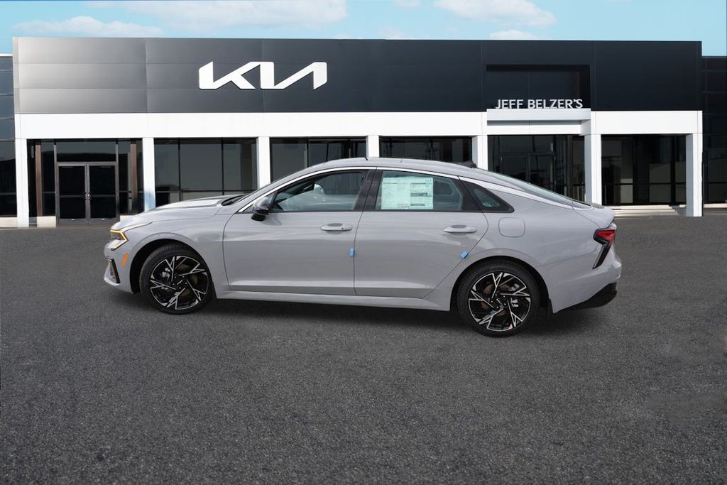 2025 Kia K5 GT-Line photo 6