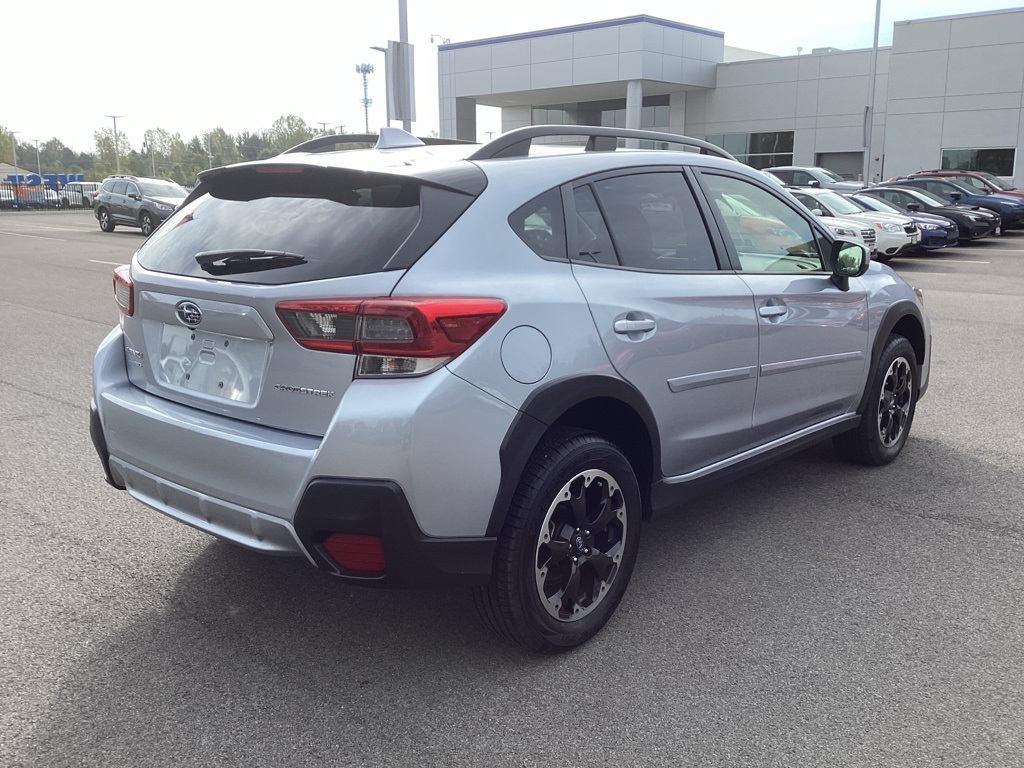 2023 Subaru Crosstrek Premium photo 8