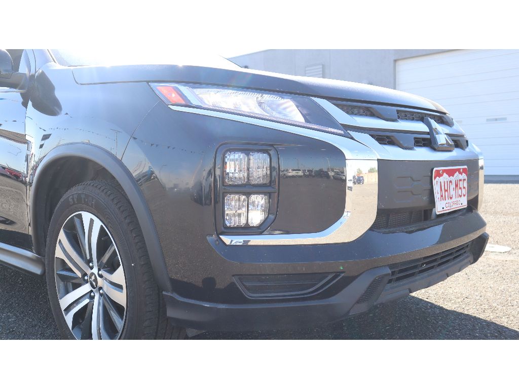 2024 Mitsubishi Outlander Sport ES photo 19
