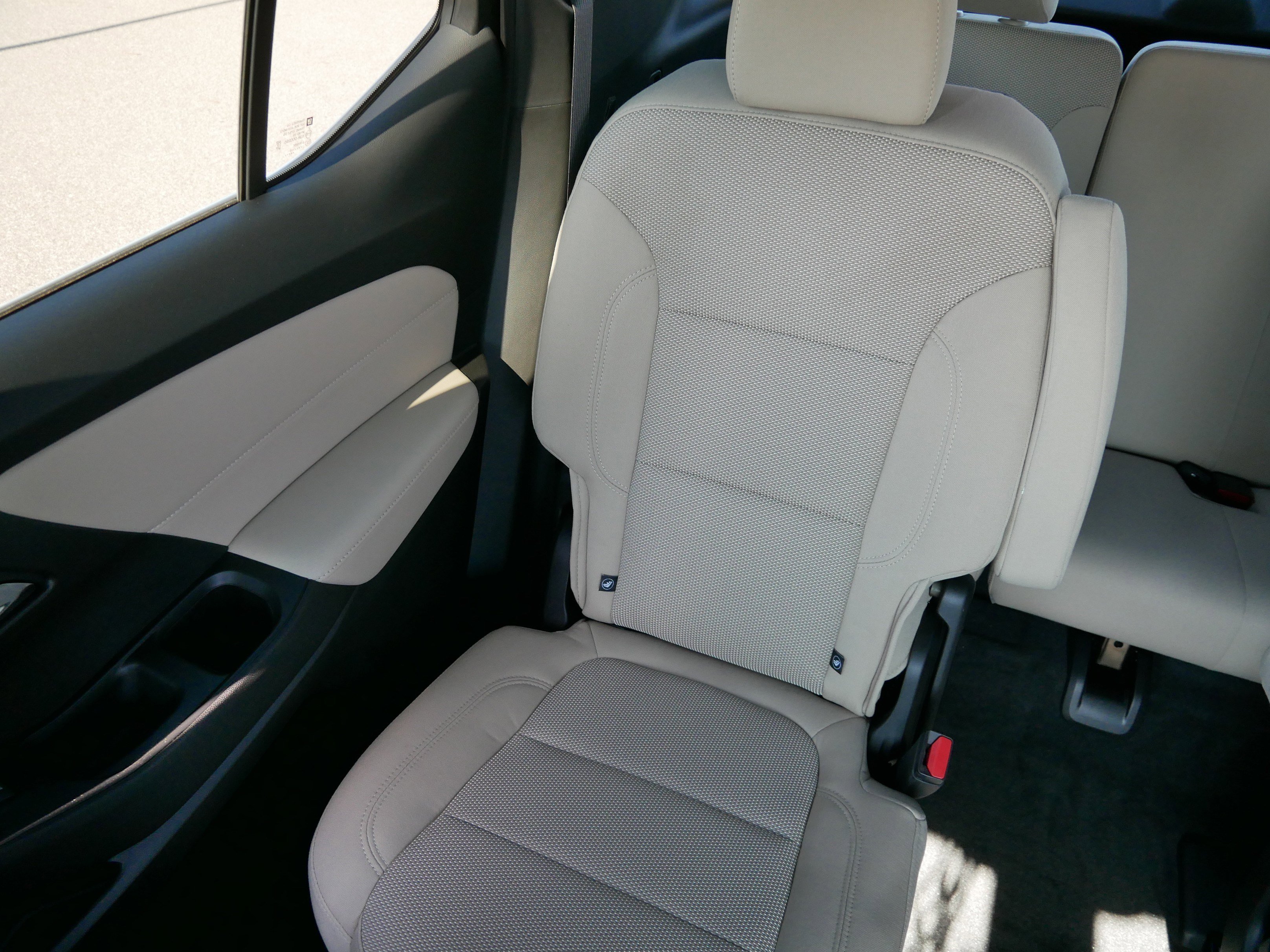 2023 Chevrolet Traverse Cloth photo 11