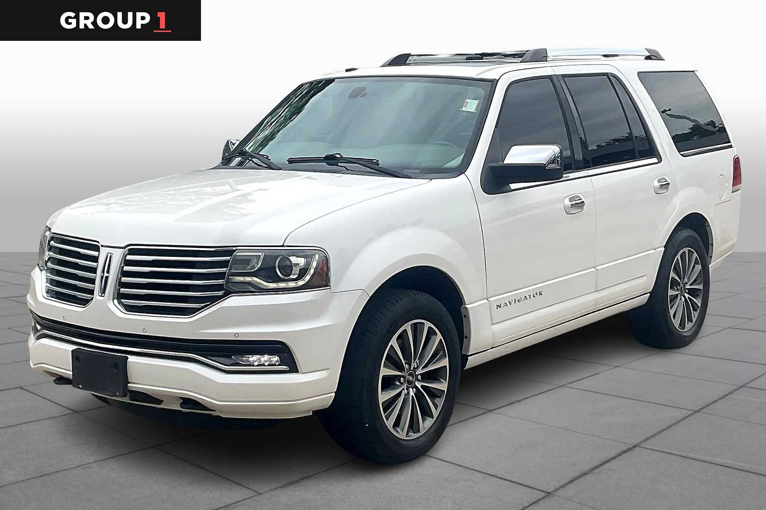 2017 Lincoln Navigator Select